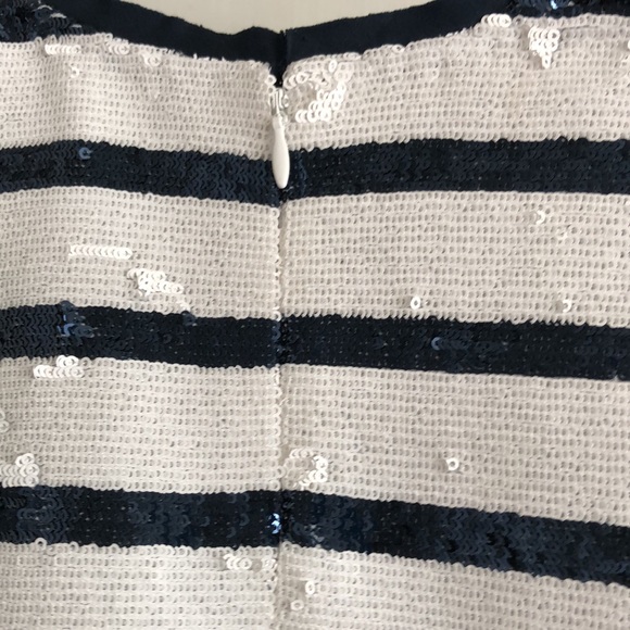 sequin and beaded sleeve top - Picture 4 of 11